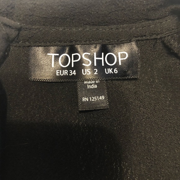 Embroided TopShop dress with a fifties vibe. - Picture 6 of 6